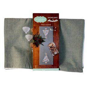 Snowflakes & Seashells Table Runner 36" x 13" Cotton Linen Sage White Peach NEW